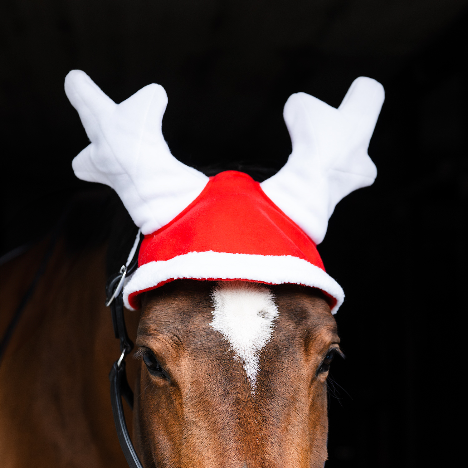 Julhuva Rudolf med horn Röd/Vit